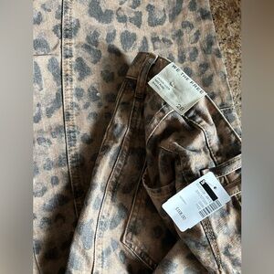 NWT Free People Leopard Barrel Jeans 28” SOLD OUT ONLINE